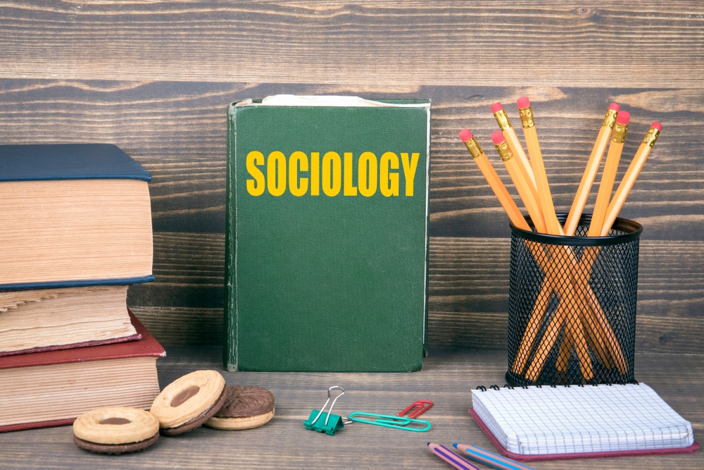  Значење социологије